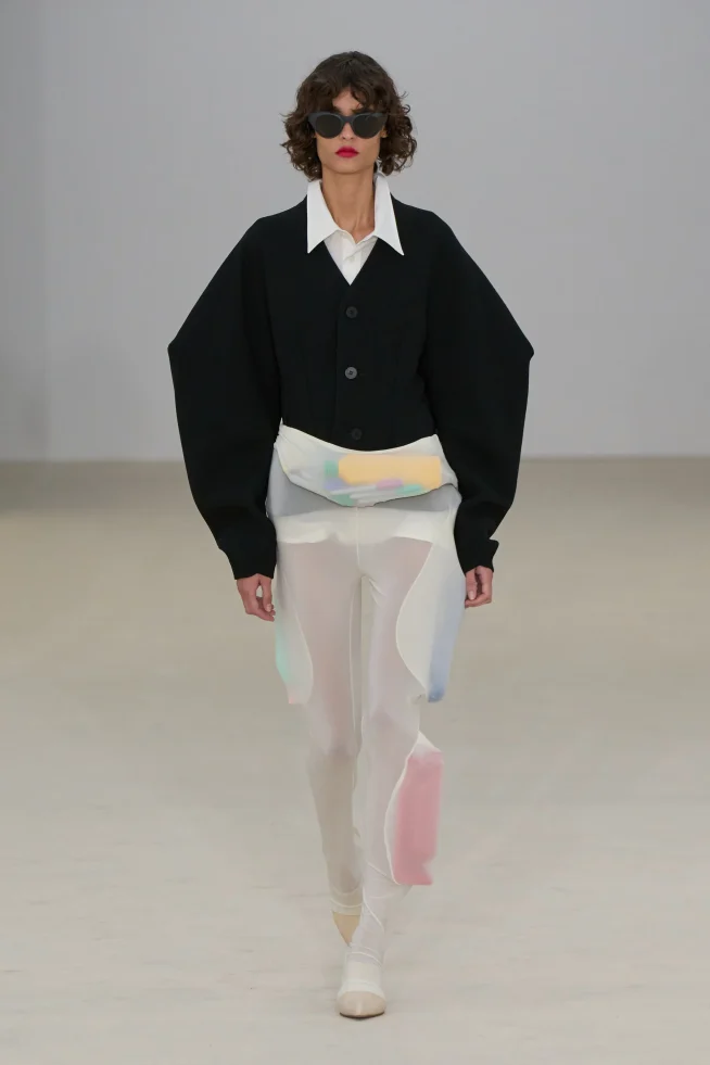 00023-issey-miyake-spring-2026-ready-to-wear-credit-gorunway