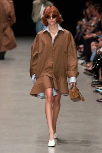 00023-stella-mccartney-spring-2026-ready-to-wear-credit-gorunway