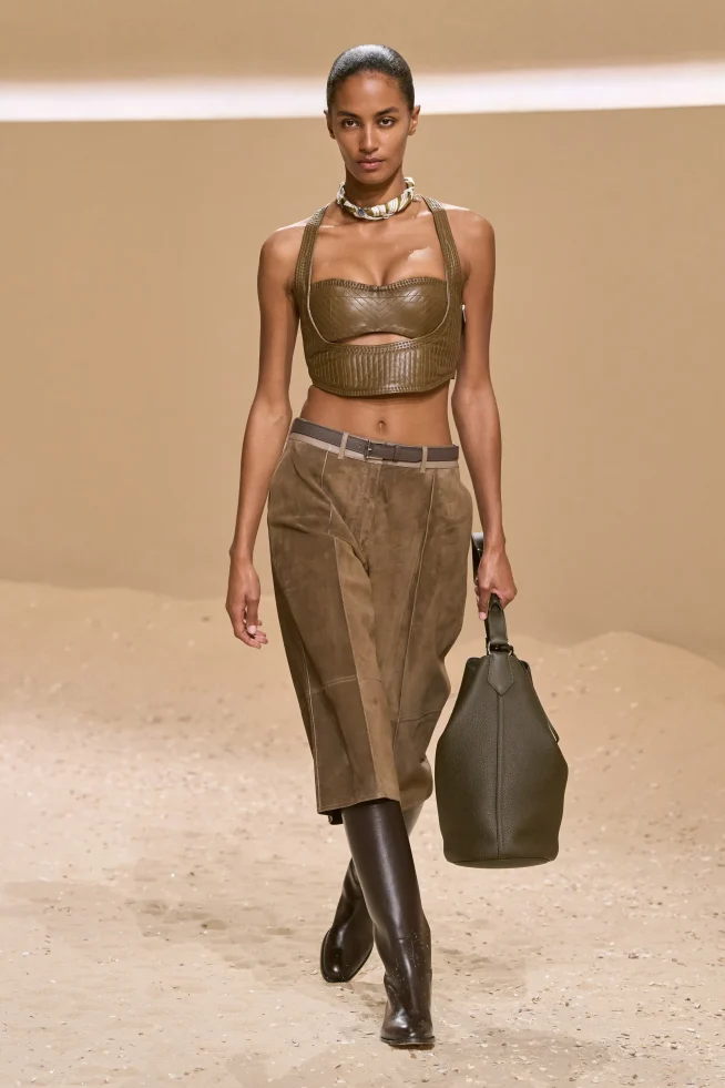 00024-hermes-spring-2026-ready-to-wear-credit-gorunway