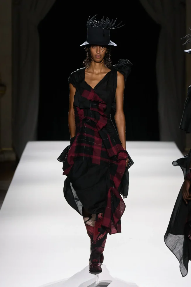 00024-yohji-yamamoto-spring-2026-ready-to-wear-credit-gorunway