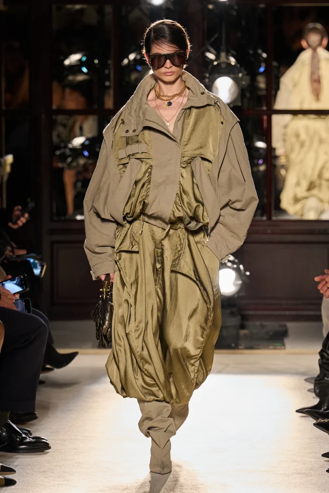 00025-balmain-spring-2026-ready-to-wear-credit-gorunway