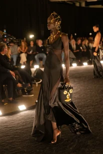 00025-schiaparelli-spring-2026-ready-to-wear-credit-brand