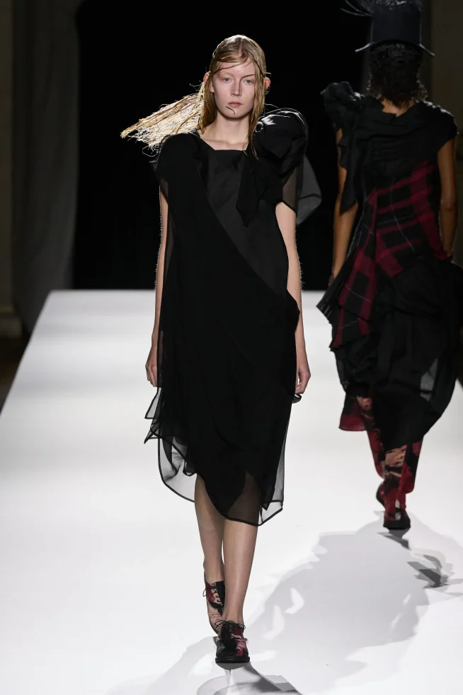 00025-yohji-yamamoto-spring-2026-ready-to-wear-credit-gorunway