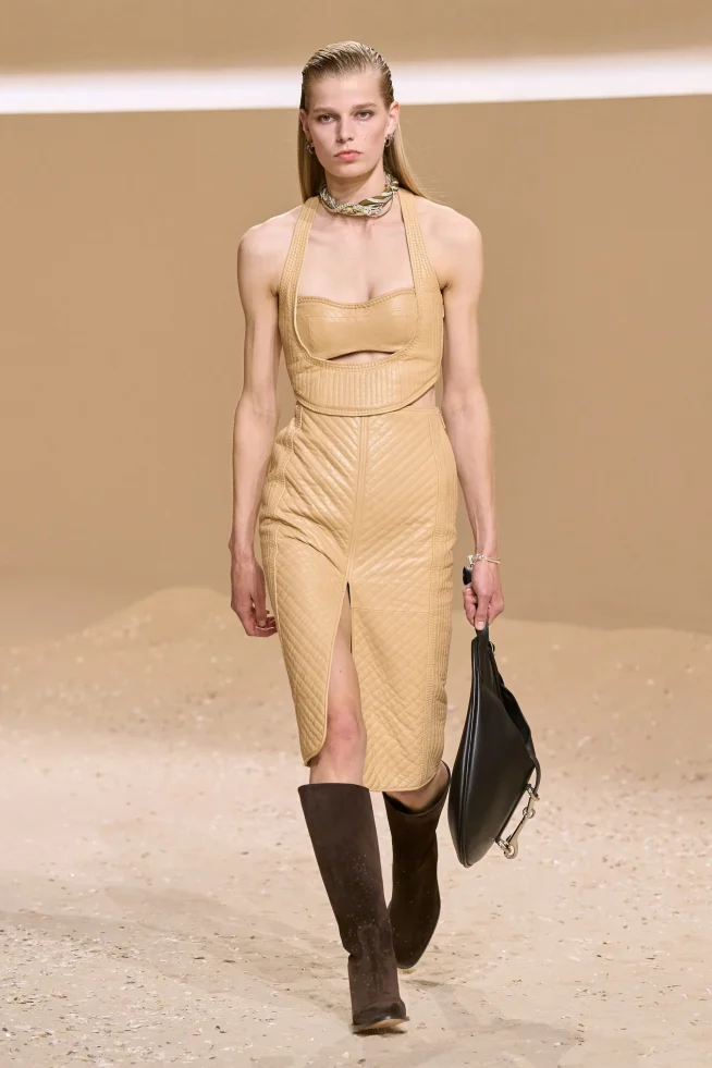 00026-hermes-spring-2026-ready-to-wear-credit-gorunway