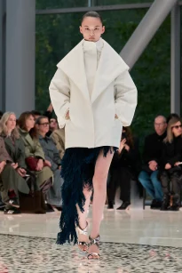 00027-alaia-spring-2026-ready-to-wear-credit-brand