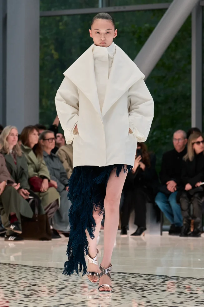 00027-alaia-spring-2026-ready-to-wear-credit-brand