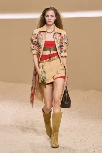 00027-hermes-spring-2026-ready-to-wear-credit-gorunway