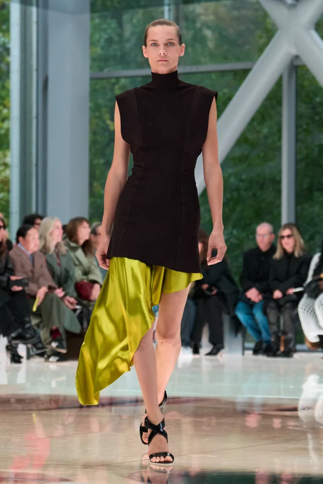 00028-alaia-spring-2026-ready-to-wear-credit-brand