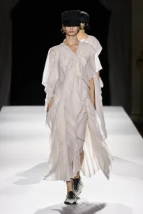 00028-yohji-yamamoto-spring-2026-ready-to-wear-credit-gorunway