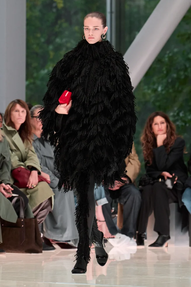 00030-alaia-spring-2026-ready-to-wear-credit-brand
