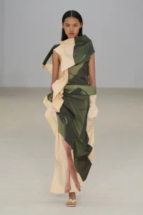 00030-issey-miyake-spring-2026-ready-to-wear-credit-gorunway