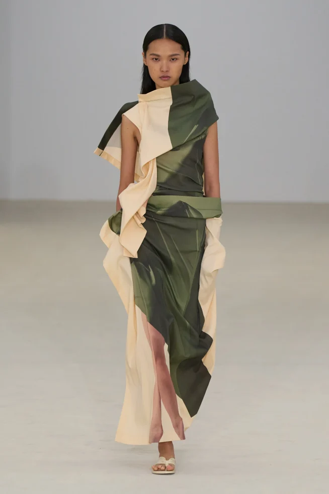 00030-issey-miyake-spring-2026-ready-to-wear-credit-gorunway