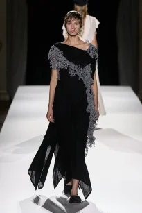 00030-yohji-yamamoto-spring-2026-ready-to-wear-credit-gorunway