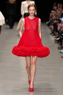 00032-stella-mccartney-spring-2026-ready-to-wear-credit-gorunway
