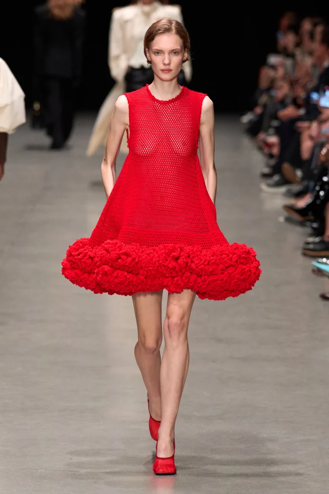 00032-stella-mccartney-spring-2026-ready-to-wear-credit-gorunway