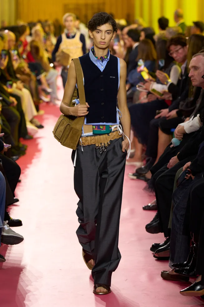 00033-miu-miu-spring-2026-ready-to-wear-credit-gorunway
