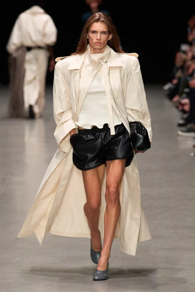 00033-stella-mccartney-spring-2026-ready-to-wear-credit-gorunway