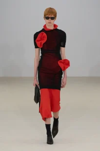 00034-issey-miyake-spring-2026-ready-to-wear-credit-gorunway