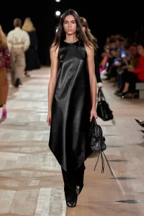 00035-balenciaga-spring-2026-ready-to-wear-credit-gorunway