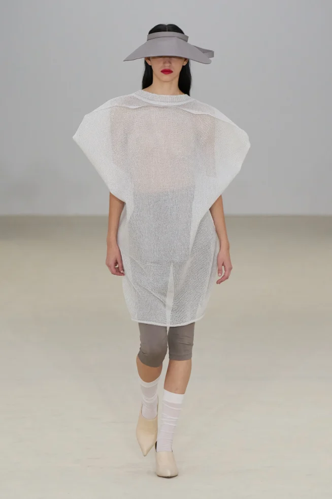00035-issey-miyake-spring-2026-ready-to-wear-credit-gorunway