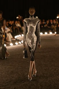 00035-schiaparelli-spring-2026-ready-to-wear-credit-brand