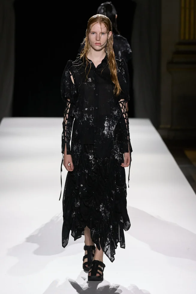 00035-yohji-yamamoto-spring-2026-ready-to-wear-credit-gorunway