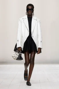 00036-givenchy-spring-2026-ready-to-wear-credit-brand