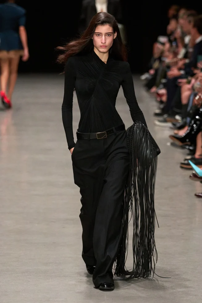 00036-stella-mccartney-spring-2026-ready-to-wear-credit-gorunway