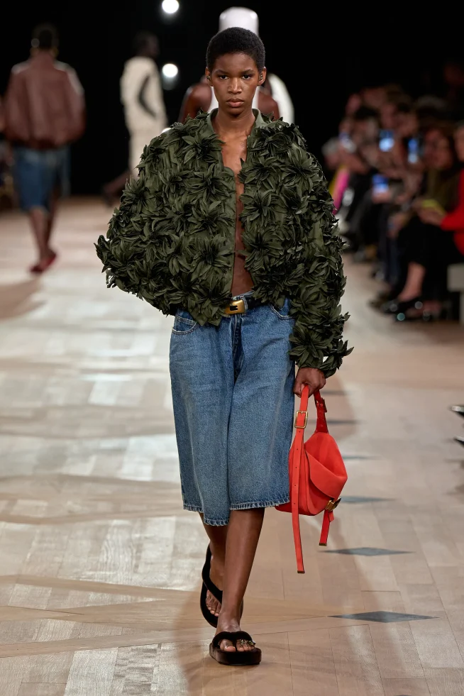 00038-balenciaga-spring-2026-ready-to-wear-credit-gorunway