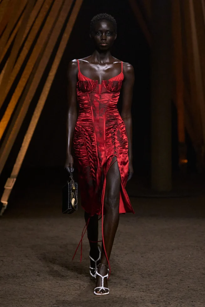 00038-mcqueen-spring-2026-ready-to-wear-credit-gorunway