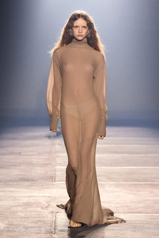 00038-mugler-spring-2026-ready-to-wear-credit-gorunway