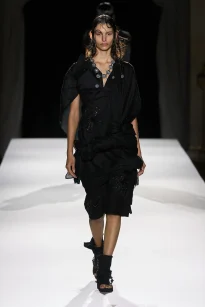 00038-yohji-yamamoto-spring-2026-ready-to-wear-credit-gorunway