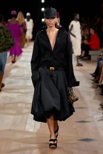 00040-balenciaga-spring-2026-ready-to-wear-credit-gorunway