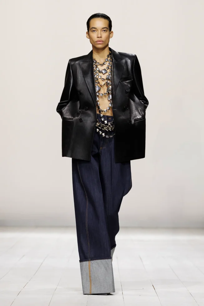 00040-givenchy-spring-2026-ready-to-wear-credit-brand