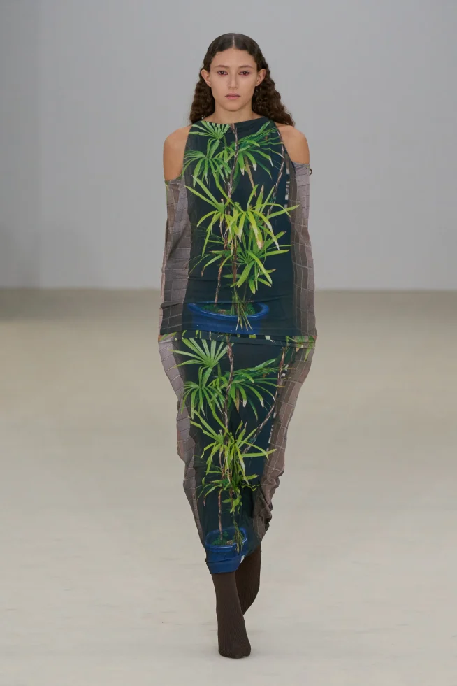 00040-issey-miyake-spring-2026-ready-to-wear-credit-gorunway