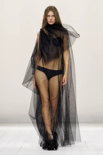 00041-givenchy-spring-2026-ready-to-wear-credit-brand