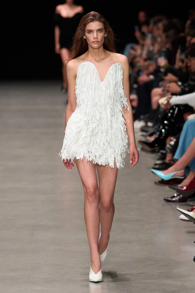 00041-stella-mccartney-spring-2026-ready-to-wear-credit-gorunway