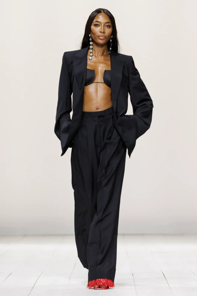 00042-givenchy-spring-2026-ready-to-wear-credit-brand