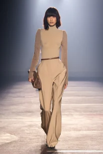 00042-mugler-spring-2026-ready-to-wear-credit-gorunway