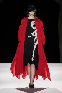 00043-yohji-yamamoto-spring-2026-ready-to-wear-credit-gorunway