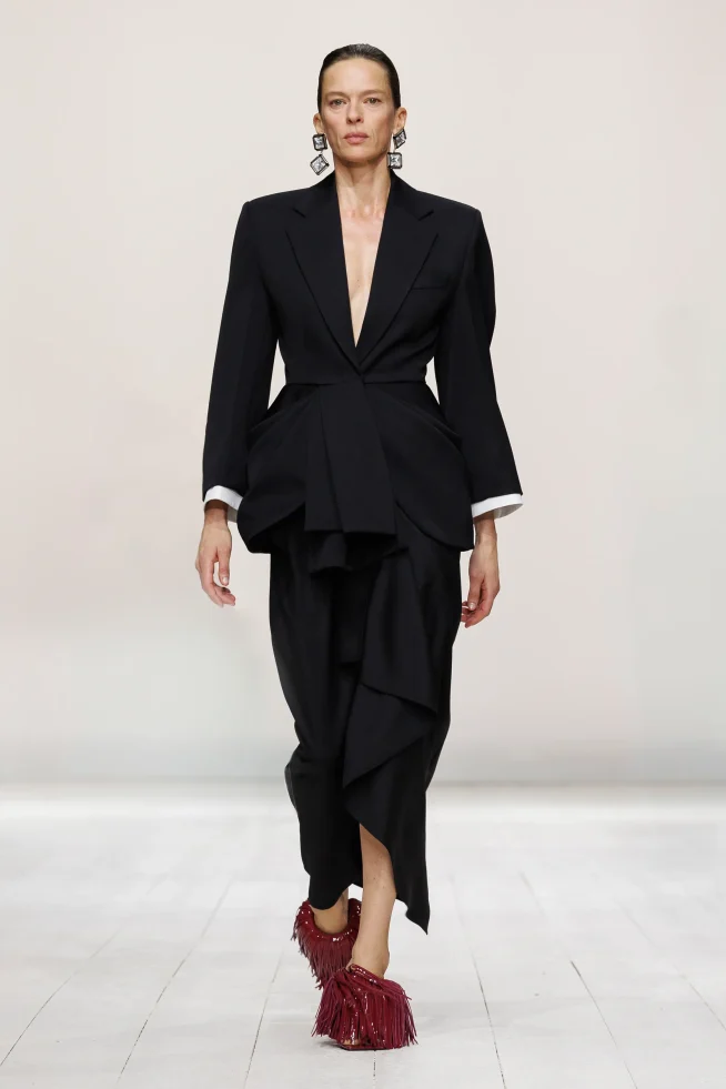 00044-givenchy-spring-2026-ready-to-wear-credit-brand