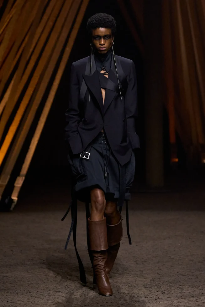00044-mcqueen-spring-2026-ready-to-wear-credit-gorunway
