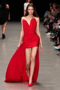 00044-stella-mccartney-spring-2026-ready-to-wear-credit-gorunway