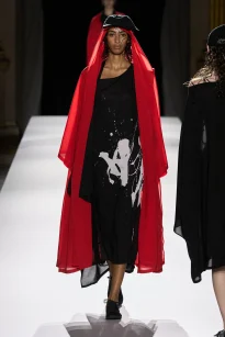 00044-yohji-yamamoto-spring-2026-ready-to-wear-credit-gorunway