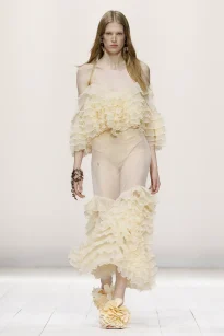 00045-givenchy-spring-2026-ready-to-wear-credit-brand