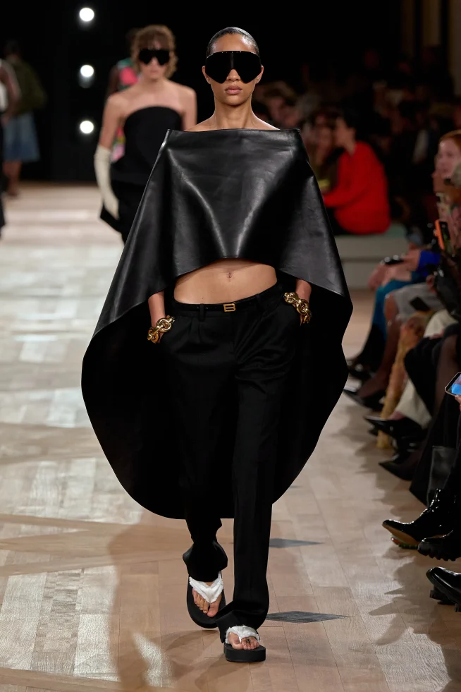 00048-balenciaga-spring-2026-ready-to-wear-credit-gorunway
