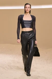 00049-hermes-spring-2026-ready-to-wear-credit-gorunway