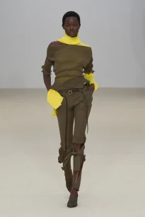 00049-issey-miyake-spring-2026-ready-to-wear-credit-gorunway