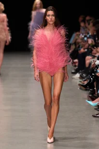 00049-stella-mccartney-spring-2026-ready-to-wear-credit-gorunway