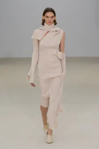 00052-issey-miyake-spring-2026-ready-to-wear-credit-gorunway